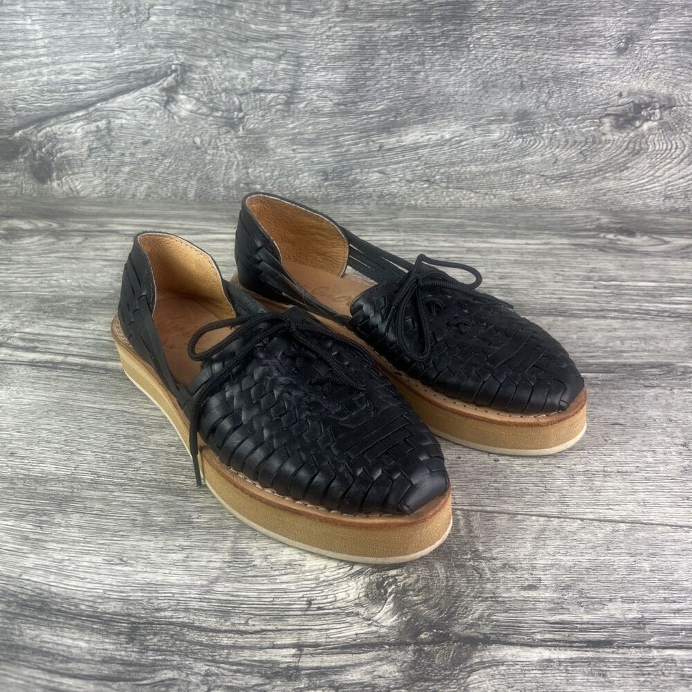 Agave Girl Black Leather Lace Up Shoes Flats Women's 7